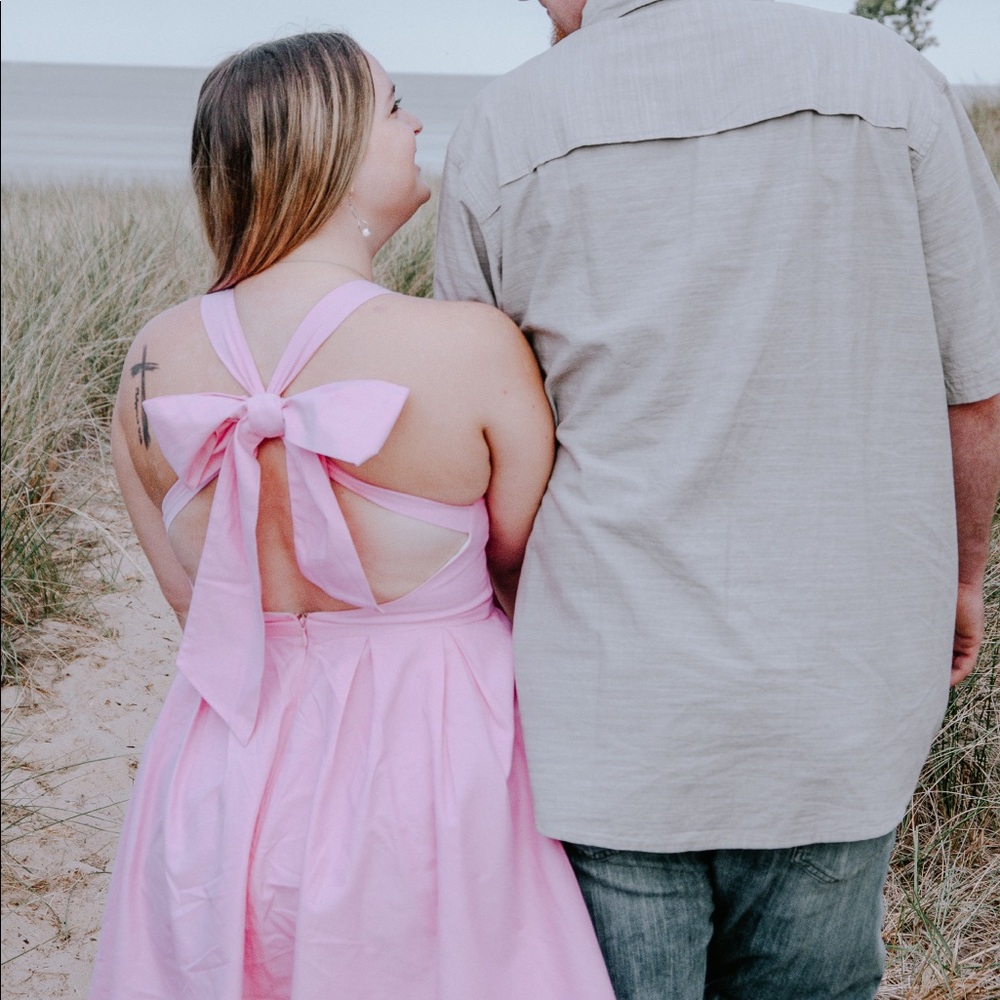 THE LIVINGSTON DRESS By Lauren James pink Large
